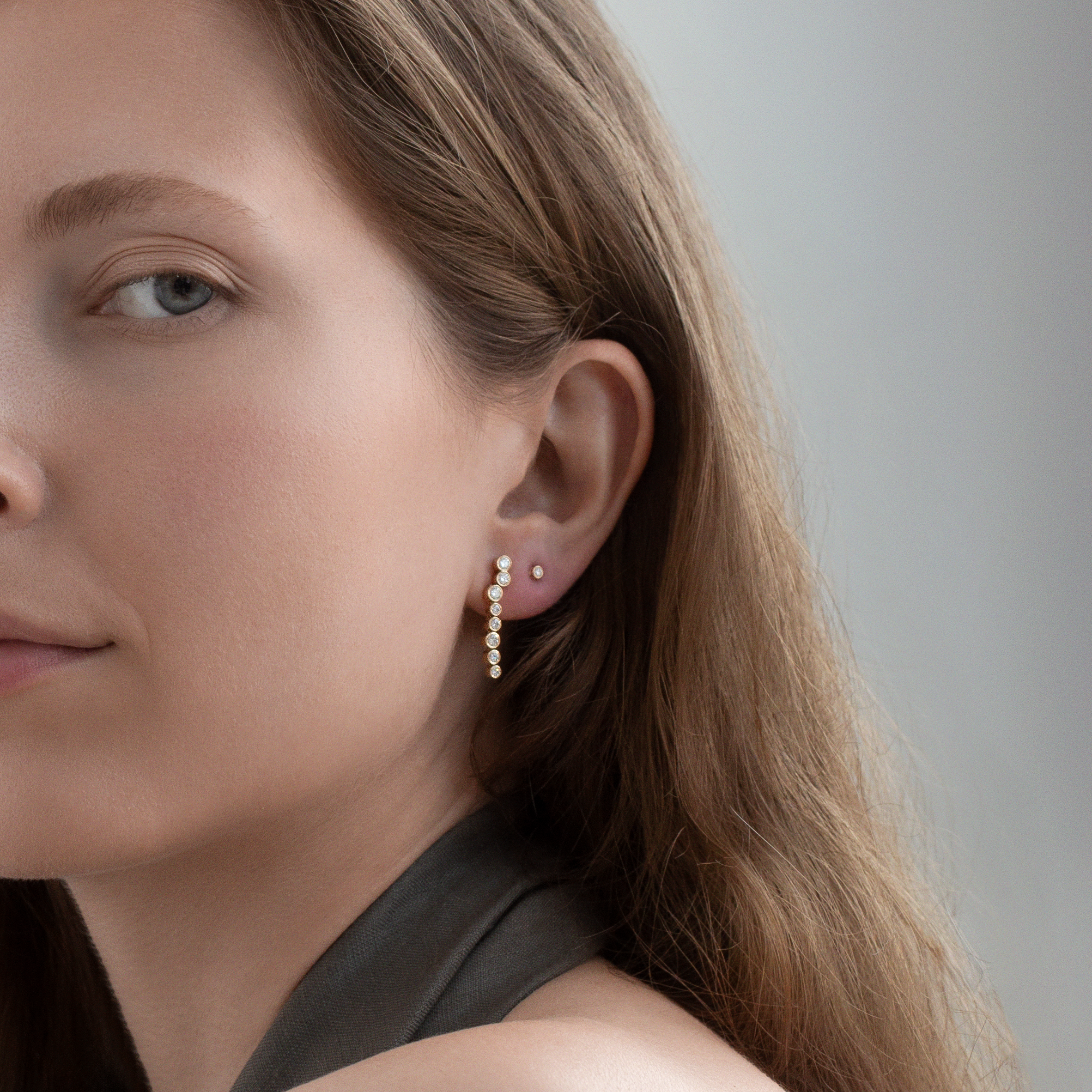 Bezel Diamant Ørehængere | 18K Guld
