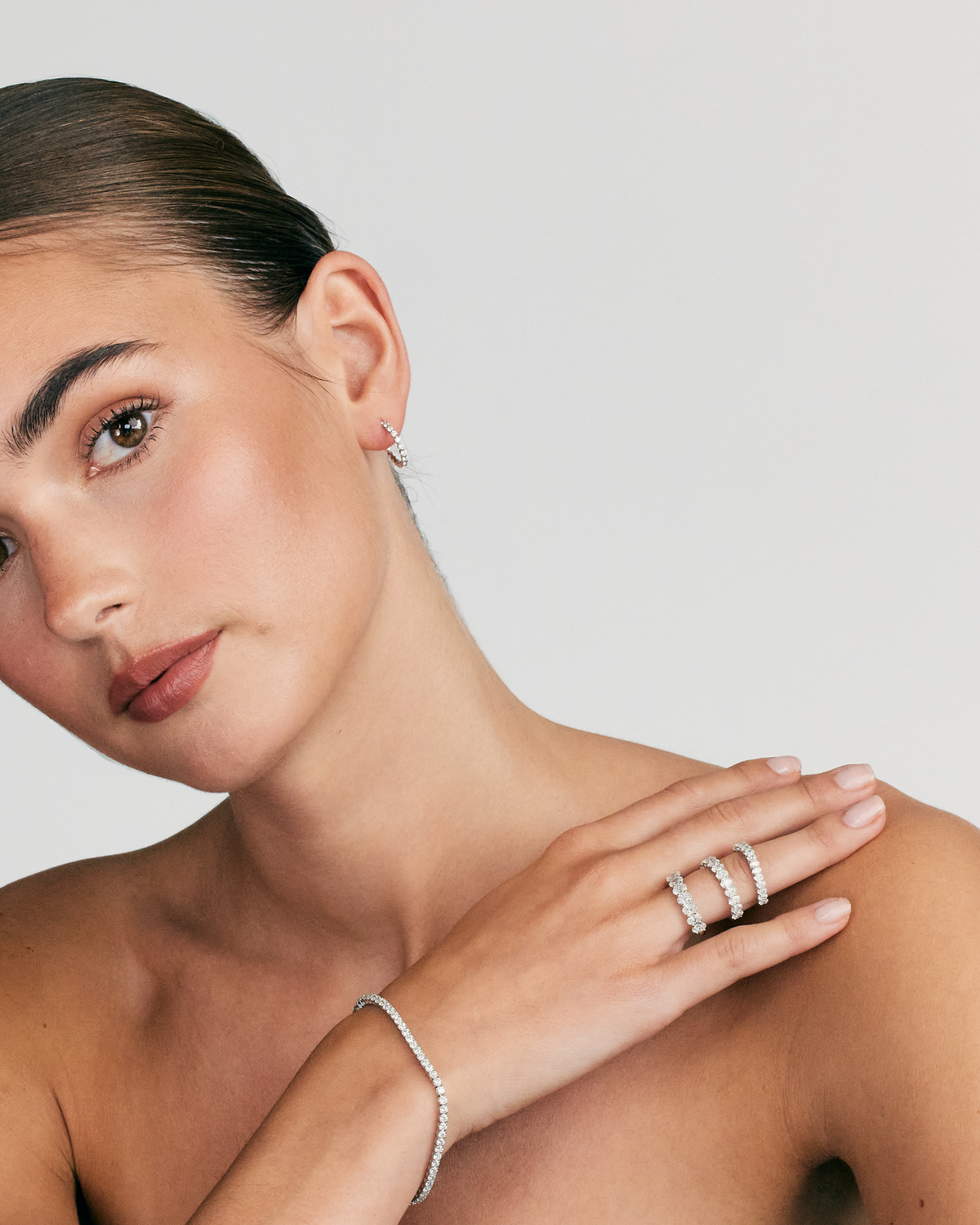 Elodie Halv Alliancering | Oval