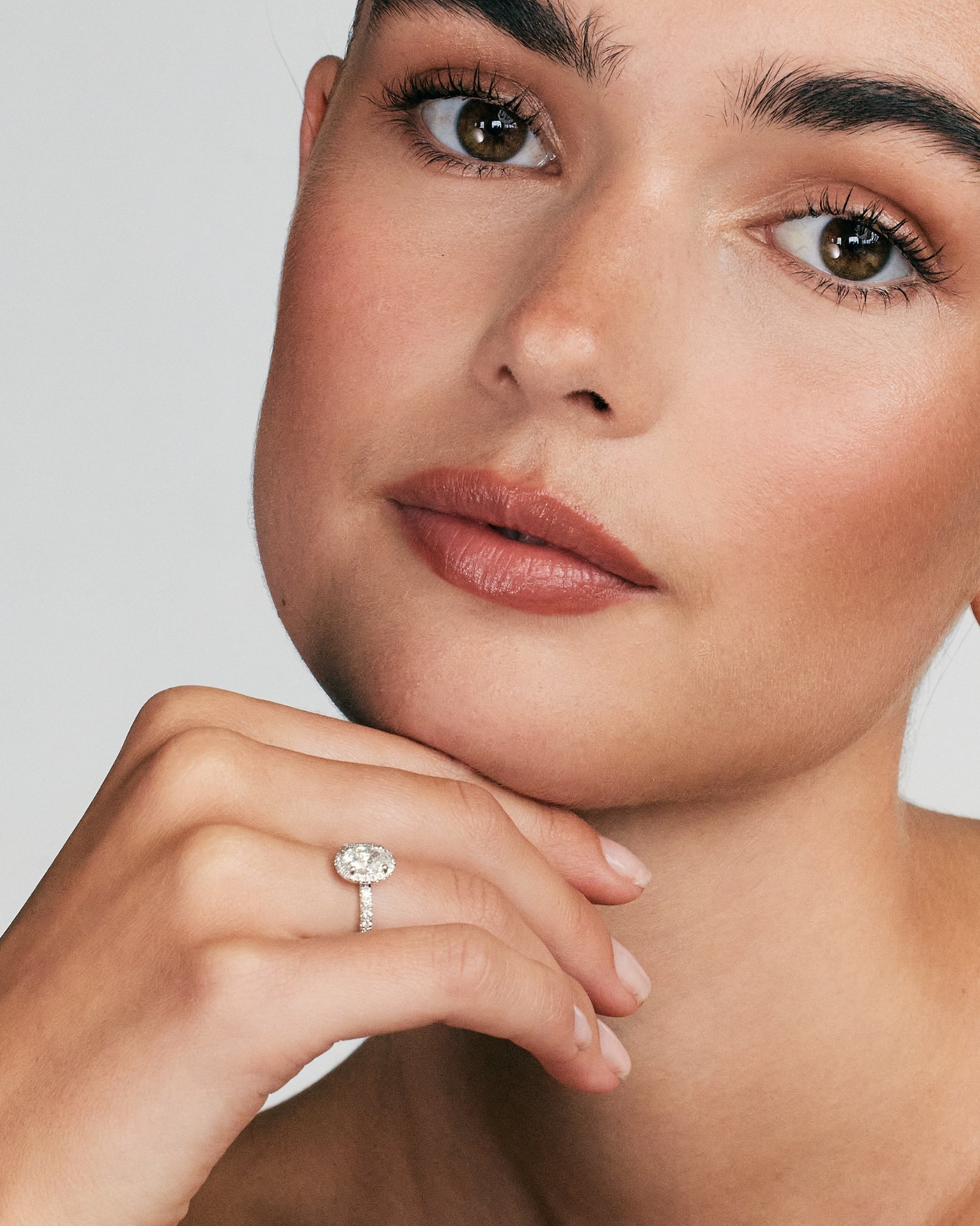 Elena Diamantring | Oval