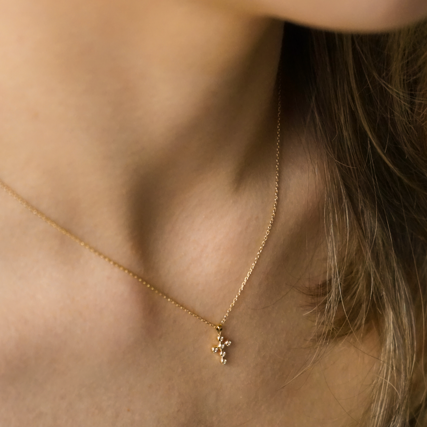 Diamantkors Bezel Halskæde