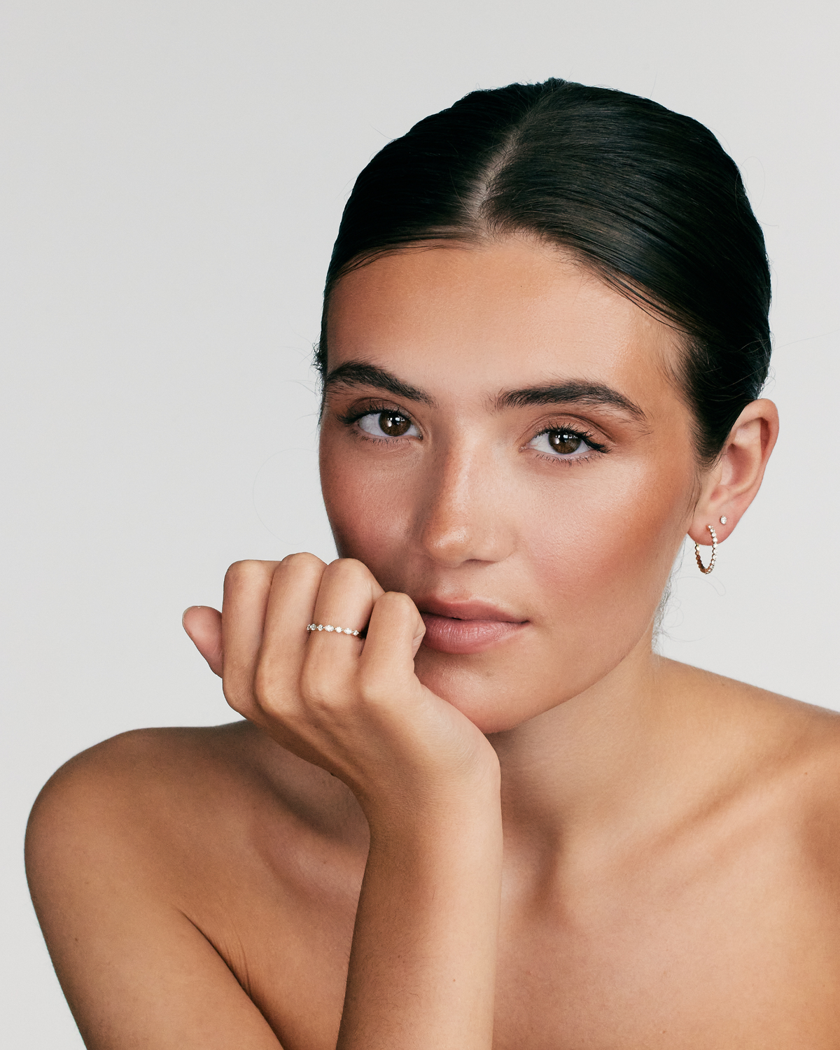 Halv Floating Marquise Alliancering