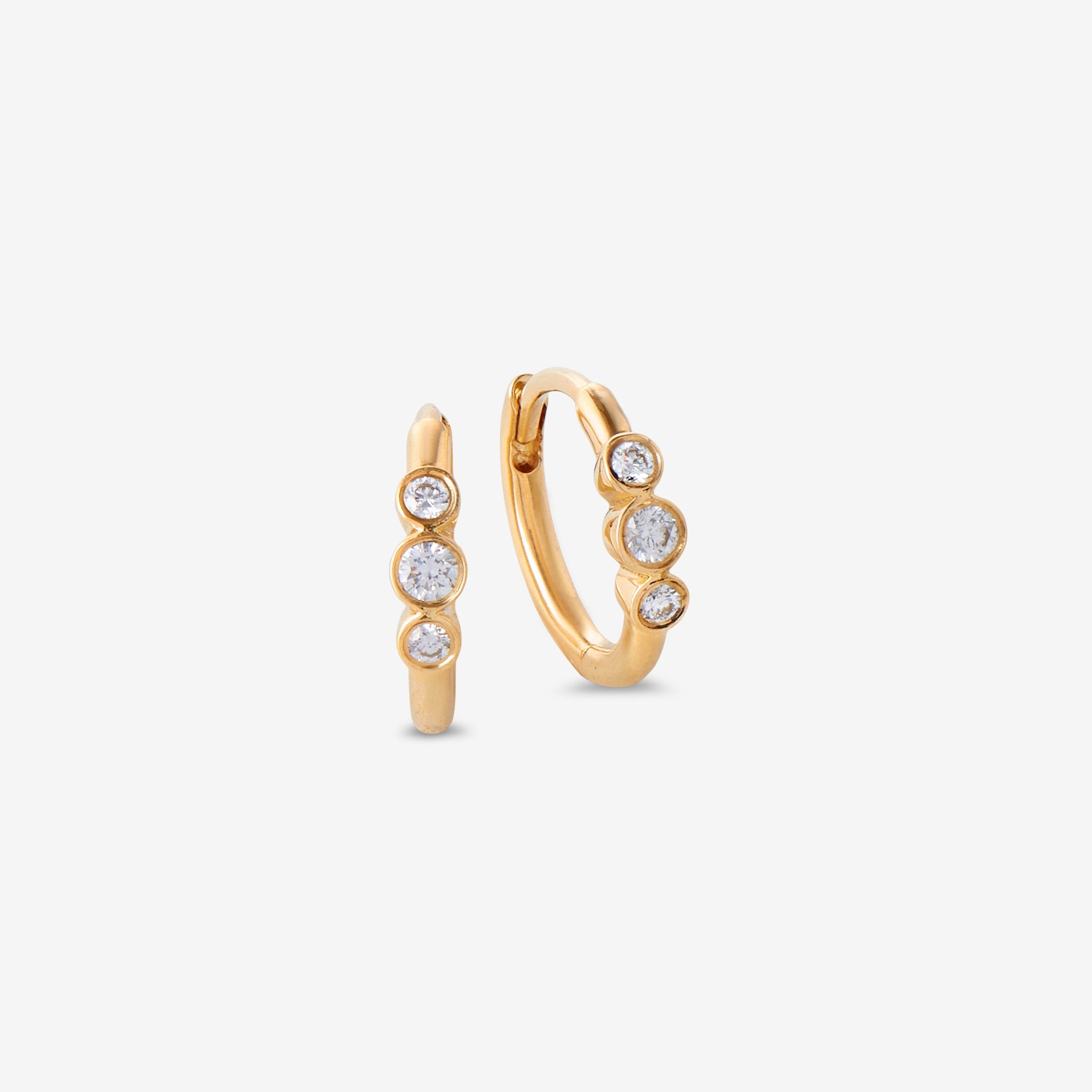 3-stens Bezel Diamant Hoops  | 18K Guld