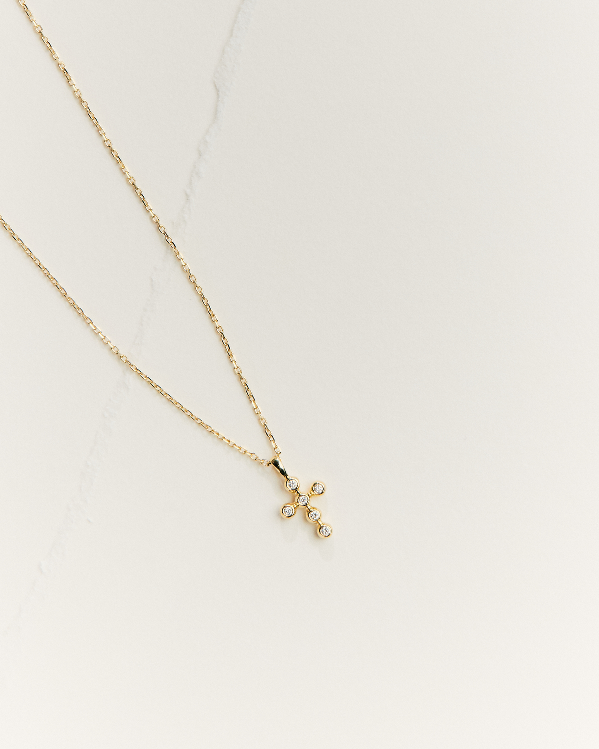 Diamantkors Bezel Halskæde