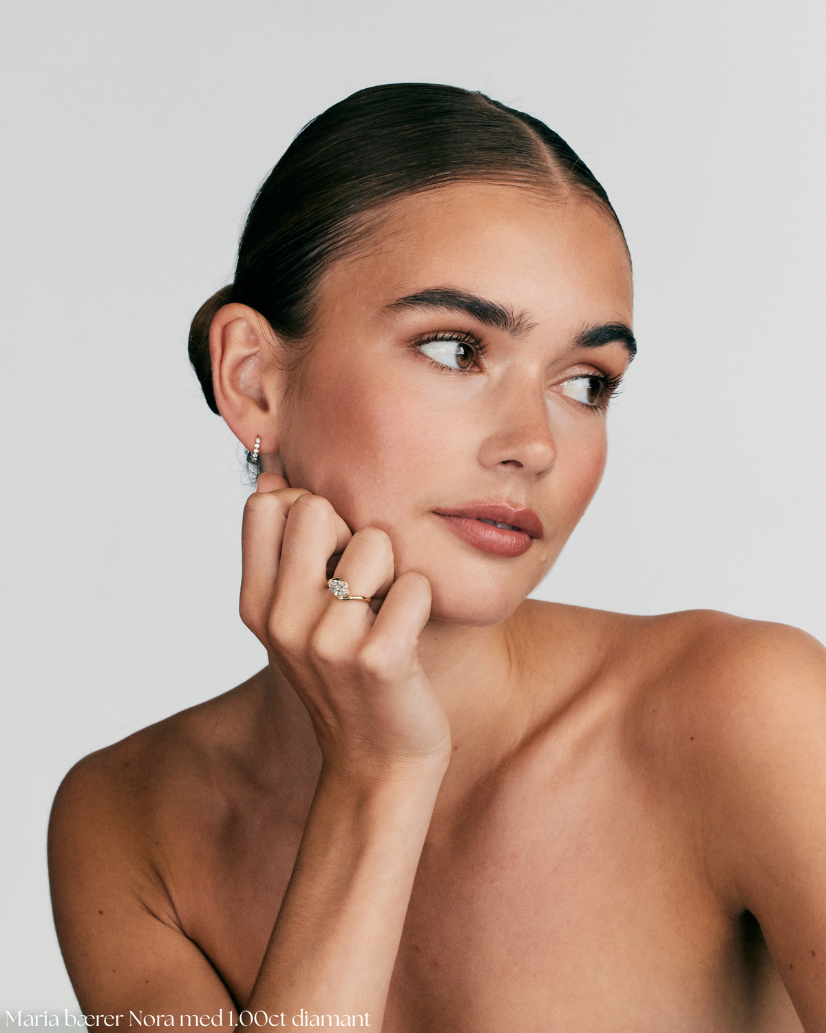 Nora forlovelsesring | Marquise diamant
