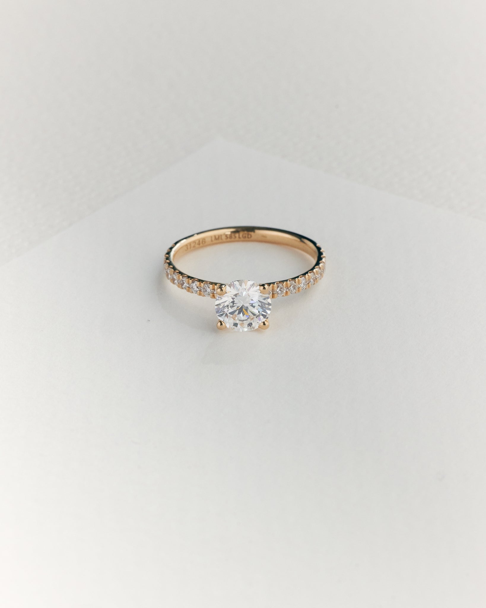 Ava Diamantring  | Rund