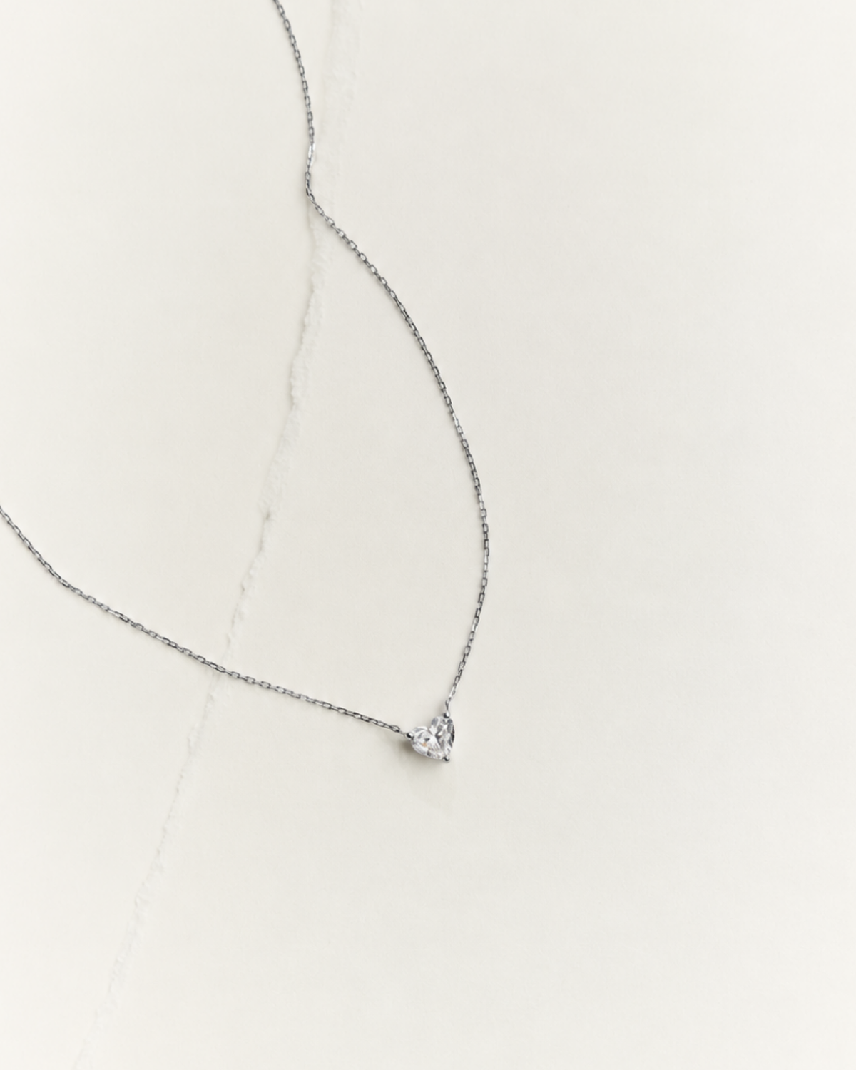 Solitaire Prong Diamant Halskæde | Hjerte